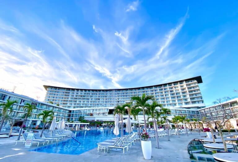 Adults-Only hotels in Cabo Mexico. Panoramic image of Le Blanc Spa Resort