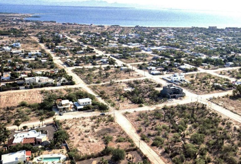 Living in El Centenario La Paz , Mexico Baja California Sur